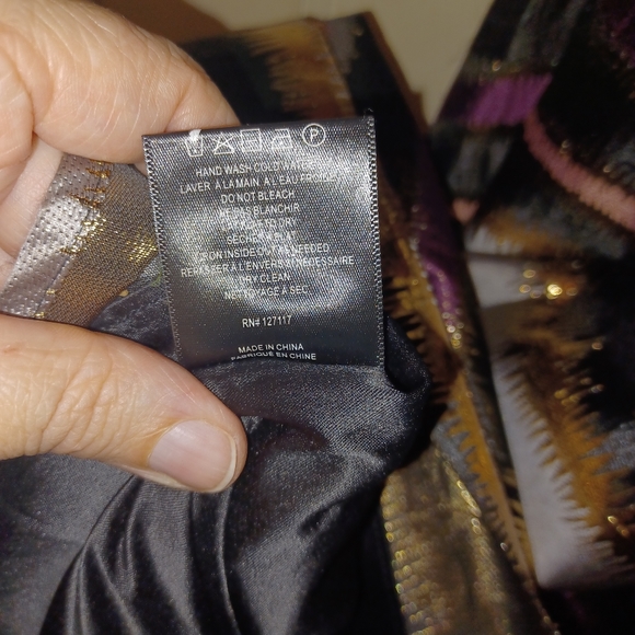 COPY - Belle Badgley Mischka Long Black and Metallic Striped Ball Gown sz 14 - Picture 7 of 8